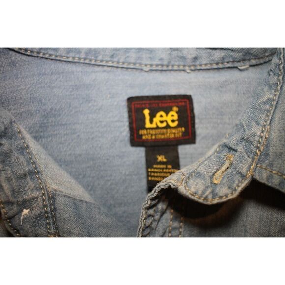 Vintage Denim Lee Button-Up - Size XL - Picture 3 of 4